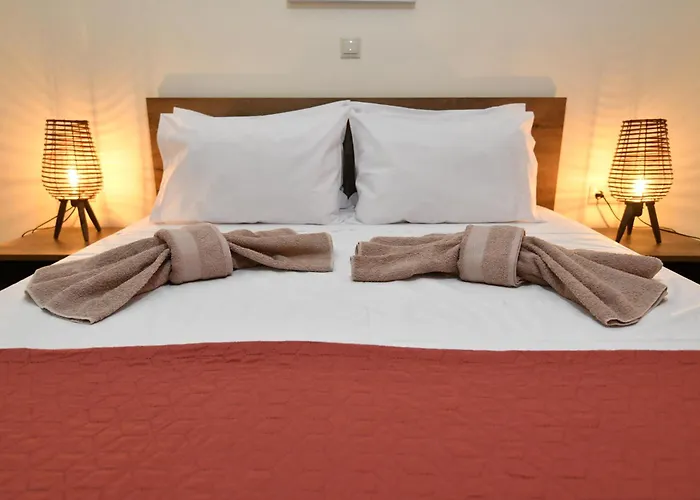 Dionysus Seaside Villa *