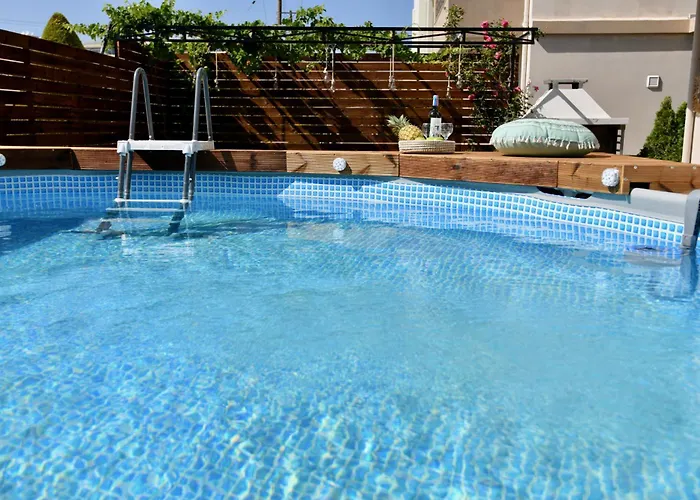 Dionysus Seaside 이알리소스